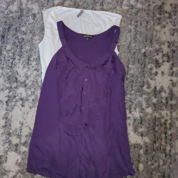 Express Tops - Express Medium Sleeveless Top w/extra EUC